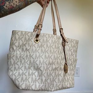 Michael Kors Tote